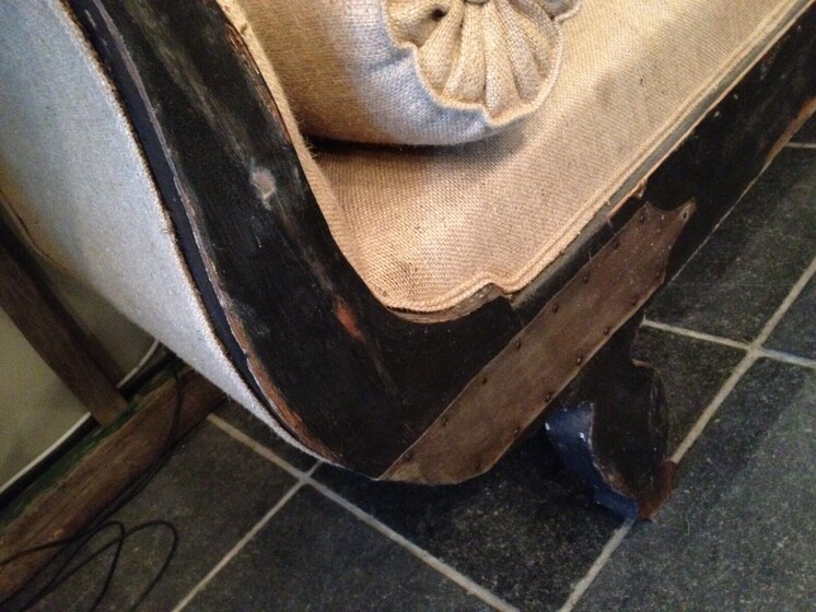 chaise longue toneel attribuut