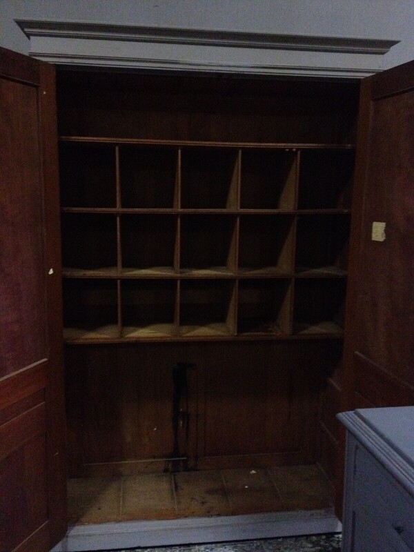 schoolkast met aparte indeling