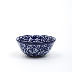 bowl lace 1558